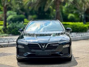 Xe VinFast Lux A 2.0 Base 2.0 AT 2021