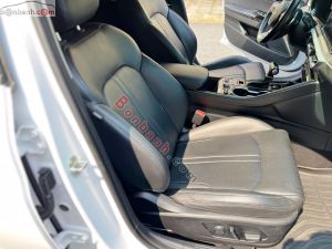 Xe Kia K5 Luxury 2.0 AT 2022