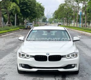 Xe BMW 3 Series 320i 2014