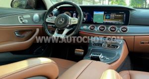 Xe Mercedes Benz E class E300 AMG 2017