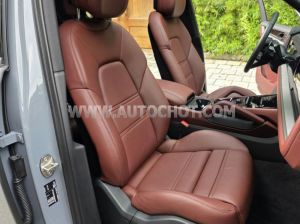 Xe Porsche Cayenne 3.0 V6 2024