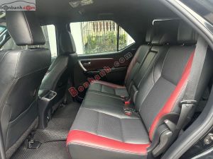 Xe Toyota Fortuner 2.8V 4x4 AT Legender 2021