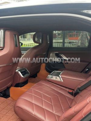 Xe BMW 7 Series 735i M Sport 2023