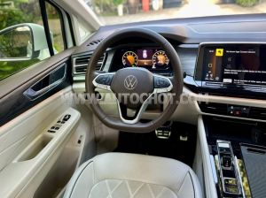 Xe Volkswagen Viloran Luxury 2024