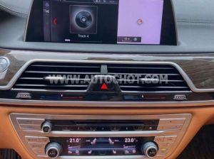 Xe BMW 7 Series 730Li 2016