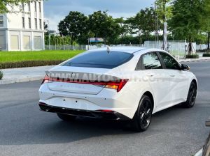Xe Hyundai Elantra 1.6 AT Đặc biệt 2023