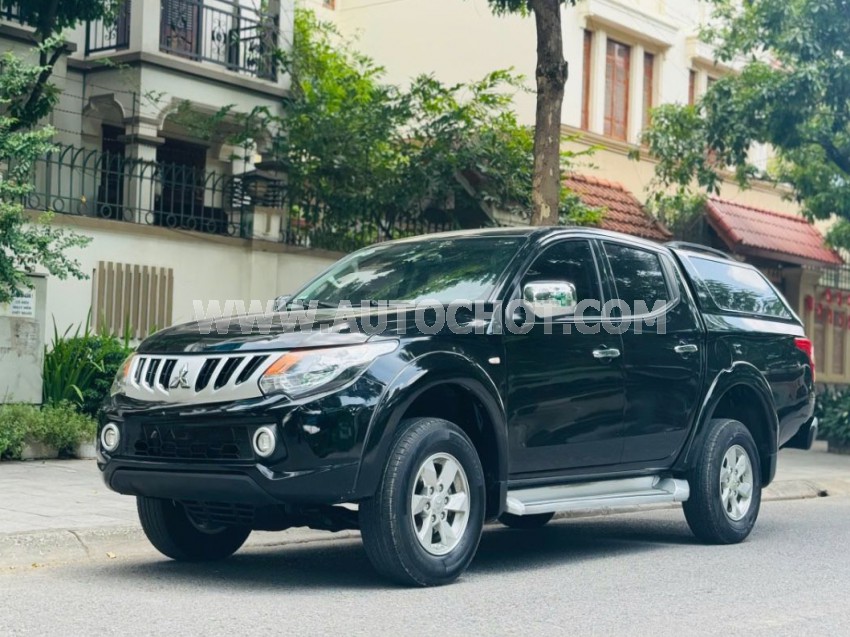 Mitsubishi Triton 4x2 AT 2017