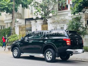 Xe Mitsubishi Triton 4x2 AT 2017
