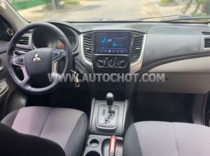 Xe Mitsubishi Triton 4x2 AT 2017