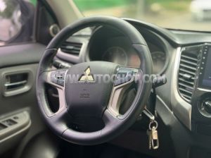 Xe Mitsubishi Triton 4x2 AT 2017