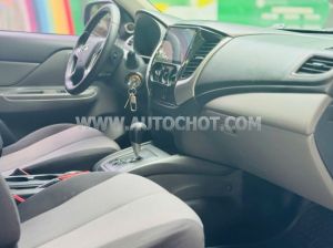 Xe Mitsubishi Triton 4x2 AT 2017