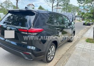 Xe Toyota Innova Cross HEV 2.0 CVT 2024