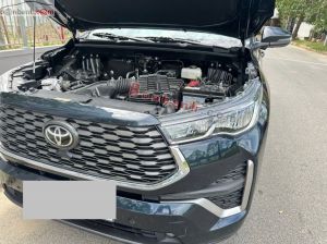 Xe Toyota Innova Cross HEV 2.0 CVT 2024