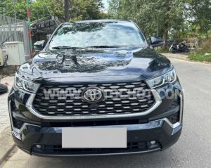 Xe Toyota Innova Cross HEV 2.0 CVT 2024