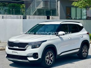 Xe Kia Seltos Deluxe 1.4 AT 2023