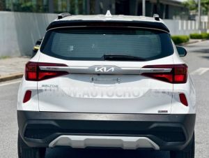 Xe Kia Seltos Deluxe 1.4 AT 2023