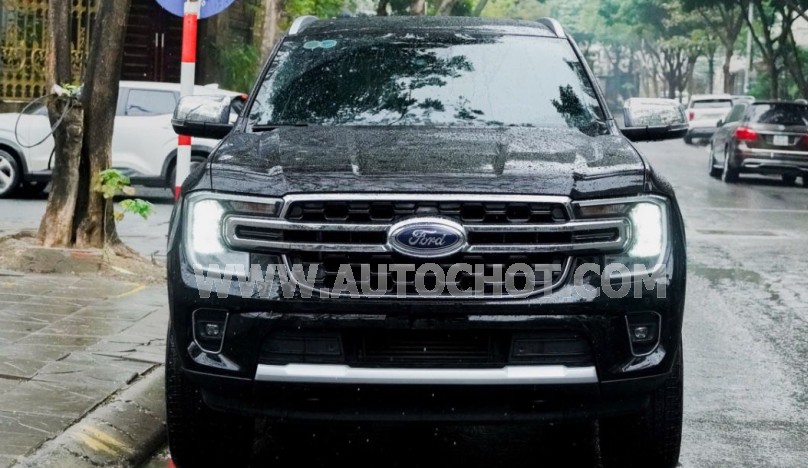 Ford Everest Titanium 2.0L 4x2 AT 2024