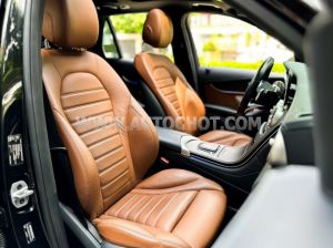 Xe Mercedes Benz GLC 300 4Matic 2022