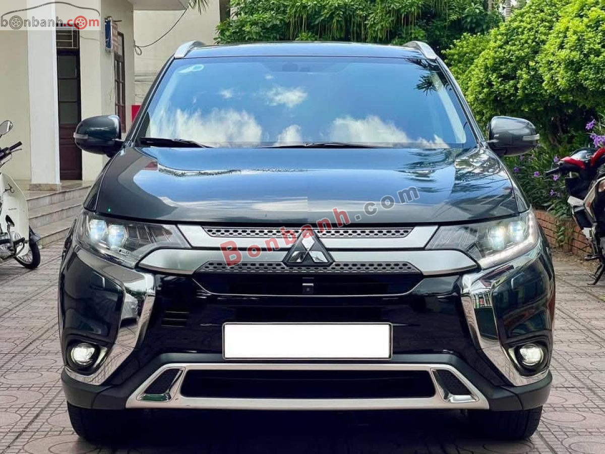 Mitsubishi Outlander 2.0 CVT Premium 2020