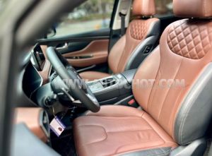 Xe Hyundai SantaFe Cao cấp 2.5L HTRAC 2021