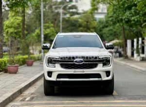Xe Ford Everest Titanium Plus 2.0L 4x4 AT 2023