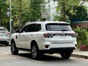 Xe Ford Everest Titanium Plus 2.0L 4x4 AT 2023