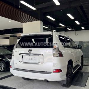 Xe Lexus GX 460 2021