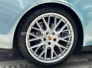 Xe Porsche Panamera 3.0 V6 2018