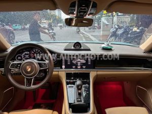 Xe Porsche Panamera 3.0 V6 2018