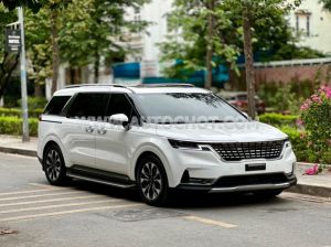 Xe Kia Carnival Signature 2.2D 2022