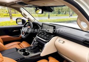 Xe Toyota Land Cruiser 3.5 V6 2021