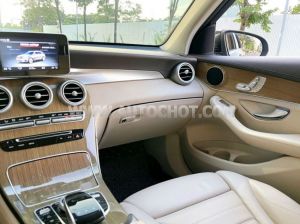 Xe Mercedes Benz GLC 250 4Matic 2017