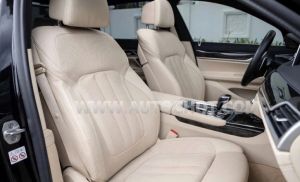 Xe BMW 7 Series 730Li M Sport 2020