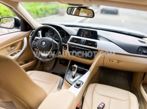 Xe BMW 3 Series 328i 2012