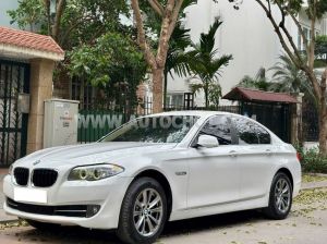 Xe BMW 5 Series 523i 2011