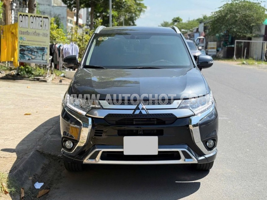 Mitsubishi Outlander 2.0 CVT 2022