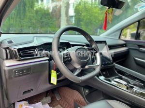 Xe Hyundai Custin Cao Cấp 2.0T 2024