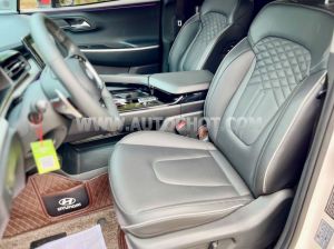 Xe Hyundai Custin Cao Cấp 2.0T 2024