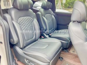 Xe Hyundai Custin Cao Cấp 2.0T 2024