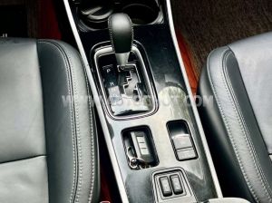 Xe Mitsubishi Outlander 2.0 CVT Premium 2020