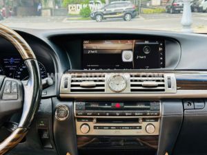 Xe Lexus LS 460L 2016