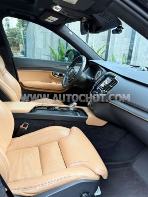 Xe Volvo XC90 Recharge T8 AWD 2021