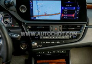 Xe Lexus ES 250 2022