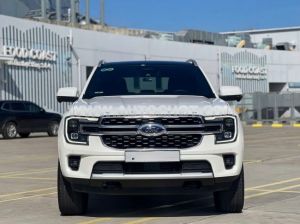 Xe Ford Everest Platinum 2.0L 4x4 AT 2025