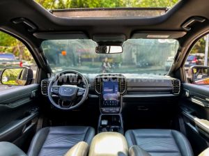 Xe Ford Everest Titanium Plus 2.0L 4x4 AT 2023