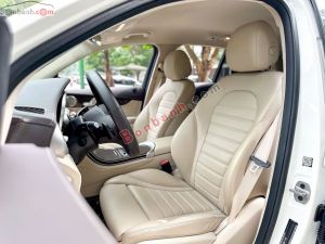 Xe Mercedes Benz GLC 200 4Matic 2020