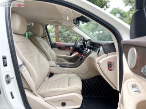 Xe Mercedes Benz GLC 200 4Matic 2020
