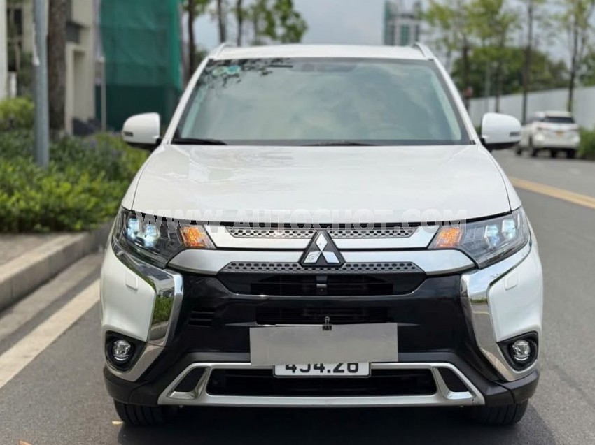 Mitsubishi Outlander Premium 2.0 CVT 2021
