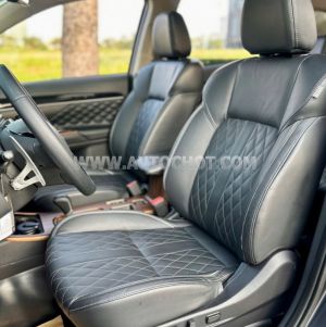 Xe Mitsubishi Outlander Premium 2.0 CVT 2022