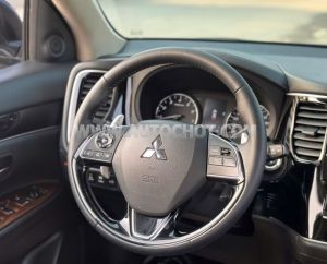 Xe Mitsubishi Outlander Premium 2.0 CVT 2022